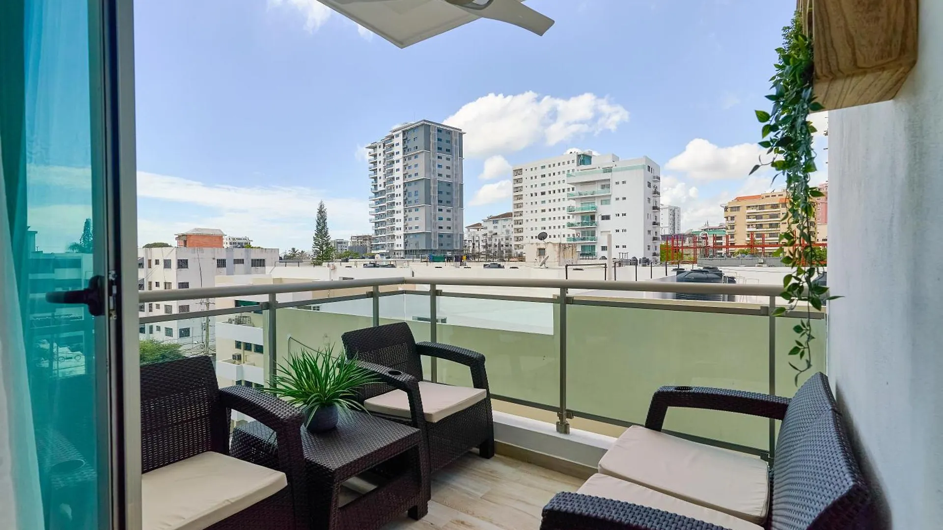Lägenhet Charming City Center Condo, Full Ac, Pool, Gym Santo Domingo